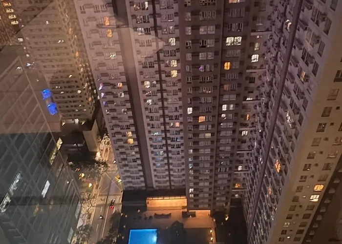 Modern Spacious 2br In Bgc With Direct Mall Access * مانيلا
