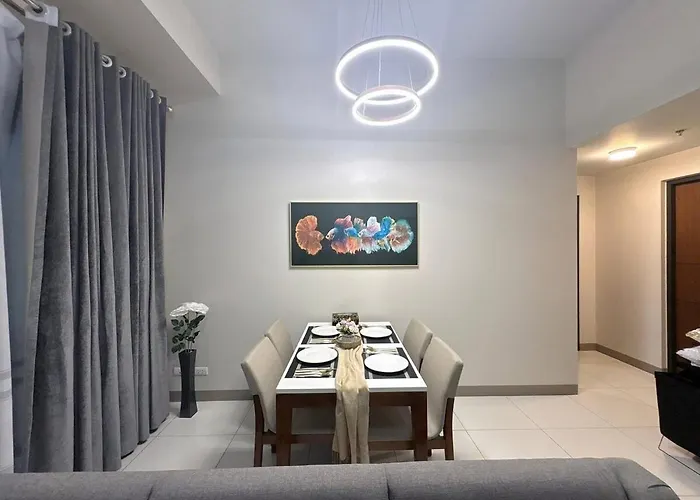 Modern Spacious 2br In Bgc With Direct Mall Access
