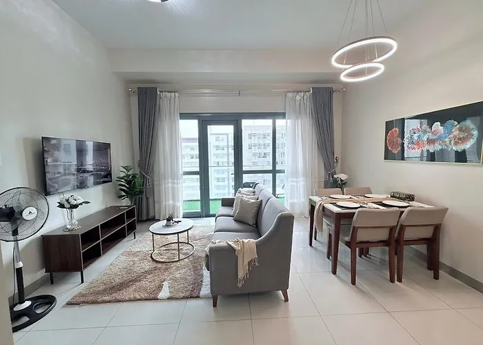 Modern Spacious 2br In Bgc With Direct Mall Access